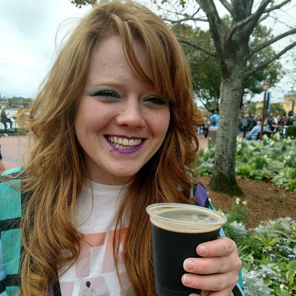 Profile Picture of Michelle Daylong (@phelxiope) on Poshmark