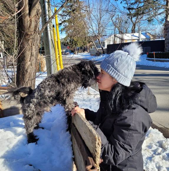 Profile Picture of Ирина Королева (@plombirochka) on Poshmark