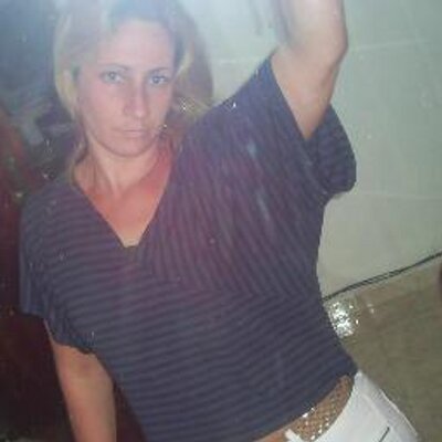 Profile Picture of Fabricia Leoback Bar (@fabricialeoback) on Twitter