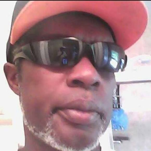 Profile Picture of Sylvester Walls (@ducdown2002) on Poshmark