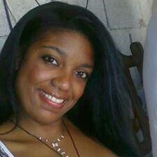 Profile Picture of Danielle Santos (@DanielleCapucci) on Twitter