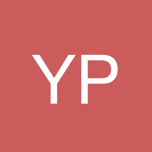 Profile Picture of Yihui Pan (@bread260) on Poshmark