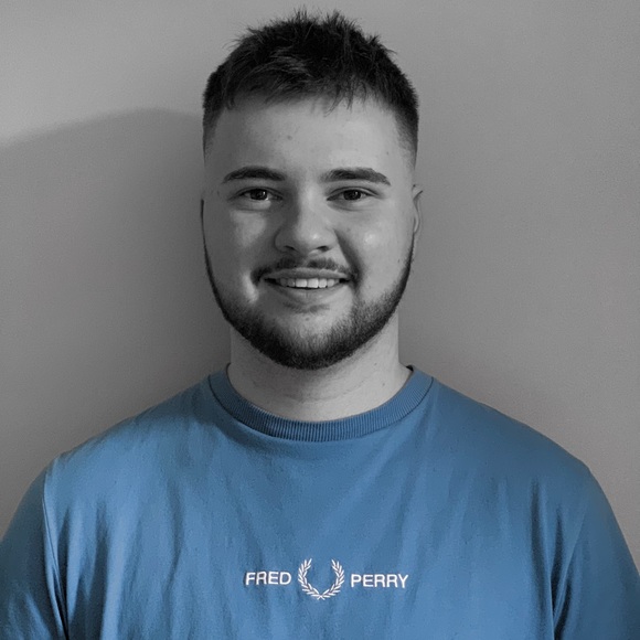 Profile Picture of Owen Roberts (@robertsowen01) on Poshmark