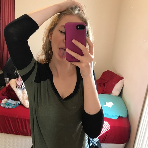Profile Picture of Marilyn Difazio (@marilyn098) on Poshmark