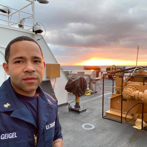 Efrain Geigel - Poshmark Profile Picture of Efrain Geigel (@efrgeigel) on Poshmark