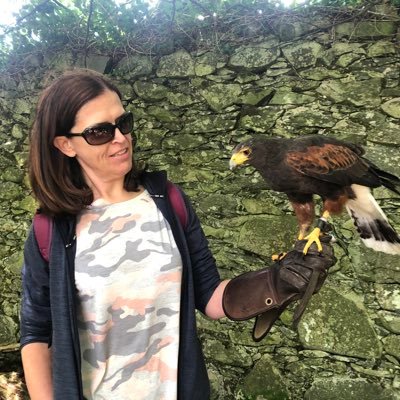 Profile Picture of Kathryn Hanley (@kathrynhanley) on Twitter