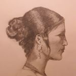 Profile Picture of Lucy Stanford (@lucythelazyartist) on Instagram