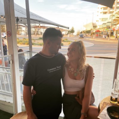 Profile Picture of Vicky McGee (@VickyMcGee12) on Twitter