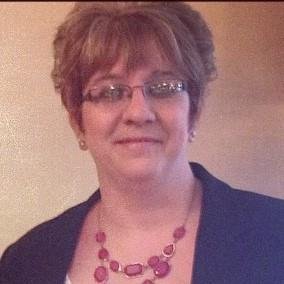 Profile Picture of Heather Mohnkern (@hmohnkern) on Twitter