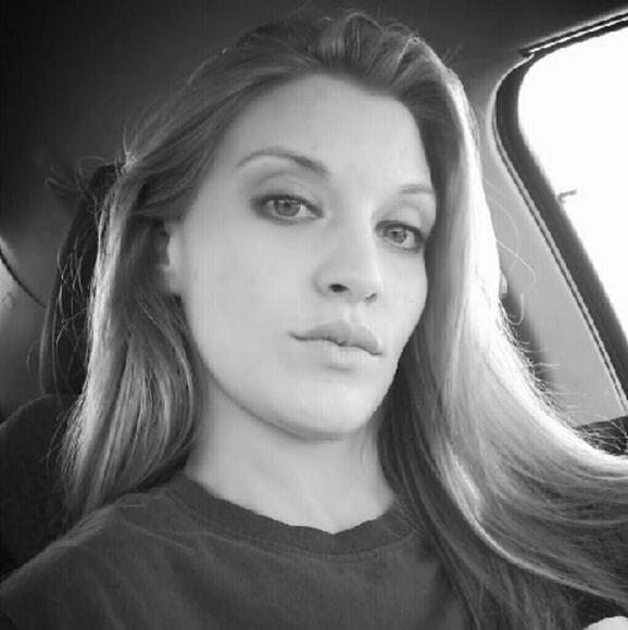 Profile Picture of Jessica Brockus (@jessicabrockus) on Poshmark