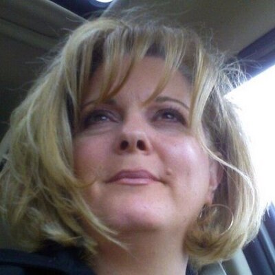 Profile Picture of Lisa Sharp Shepler (@SheplerLisa) on Twitter
