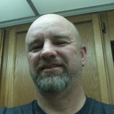 Profile Picture of Steve Smalley (@stevesmalley100) on Twitter