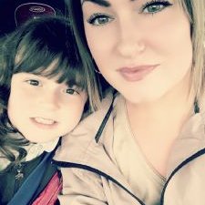 Profile Picture of Leah Harker (@harker_leah) on Twitter