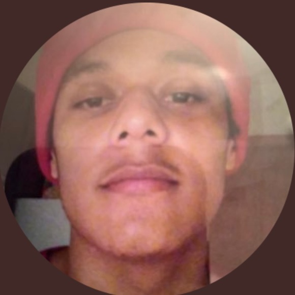 Profile Picture of Anthony Craine (@nbalifestyle13) on Poshmark