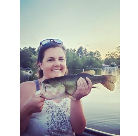 Profile Picture of Becky Dekeyser (@bdekeyser3) on Poshmark