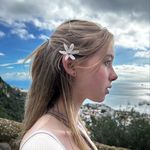 Profile Picture of Lauren Hale ☆ (@laurenelizabethhale) on Instagram