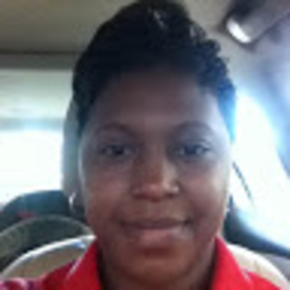Profile Picture of Erica Matthews (@ematthews23) on Poshmark