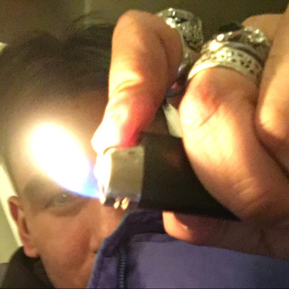 Profile Picture of Chris Giron (@chris_giron) on Poshmark