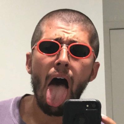 Profile Picture of George William (@GeorgeNotJorge) on Twitter