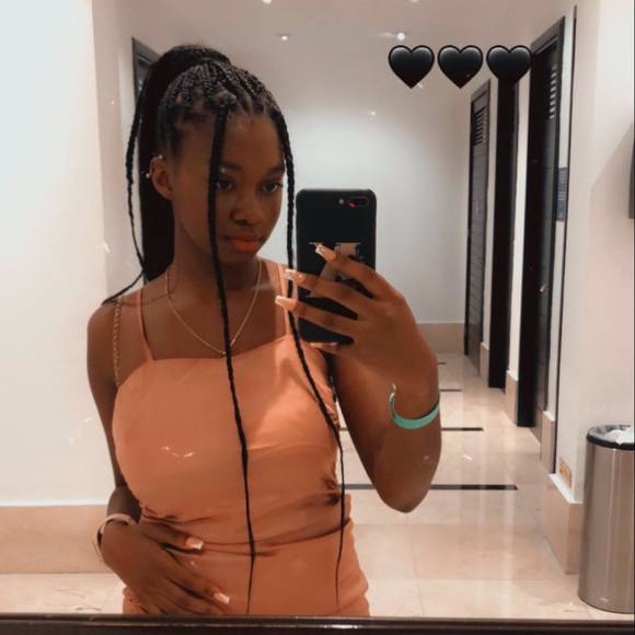 Profile Picture of Kerin Alexis (@kerinalexis) on Poshmark