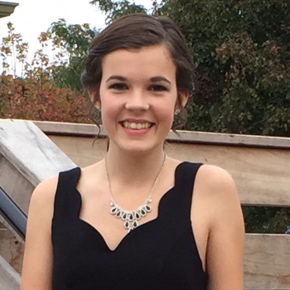 Profile Picture of Kennedy Hennessy (@kennedy_27) on Poshmark