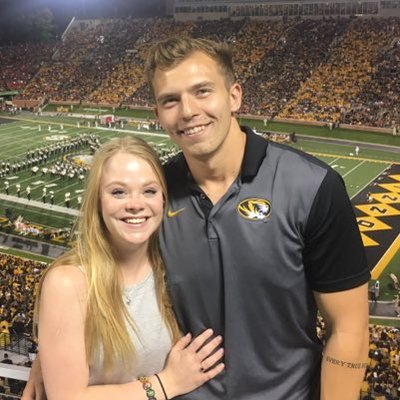 Profile Picture of Dan Brewer (@El_Danaconda) on Twitter