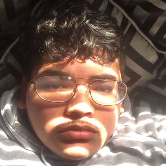 Profile Picture of Javier Serrato (@serrato2699) on Poshmark