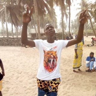 Profile Picture of Bertin Buzz Man (@bertinlenerveur.ezoun) on Facebook