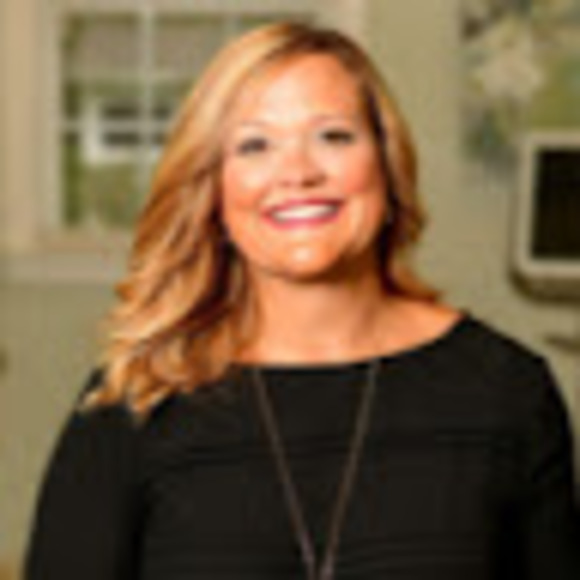 Anne Angle - Poshmark Profile Picture of Anne Angle (@aangle64) on Poshmark