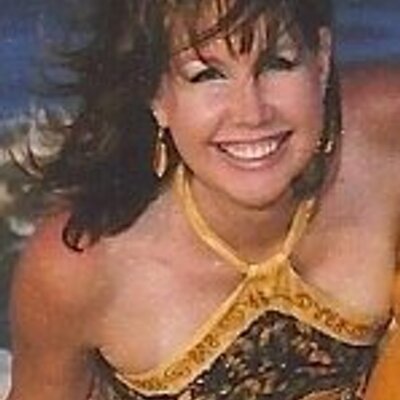 Profile Picture of Terry Lovett (@Teresa_Lovett) on Twitter