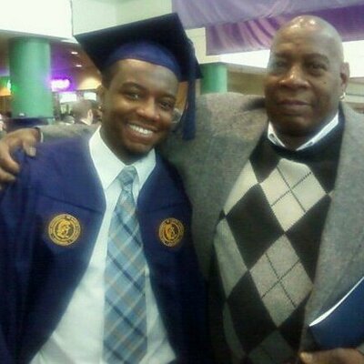 Profile Picture of Jamaal Moore (@JamaalMoore11) on Twitter