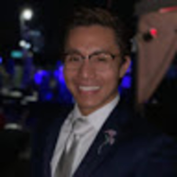 Profile Picture of Andrew Gartee (@andyandll) on Poshmark