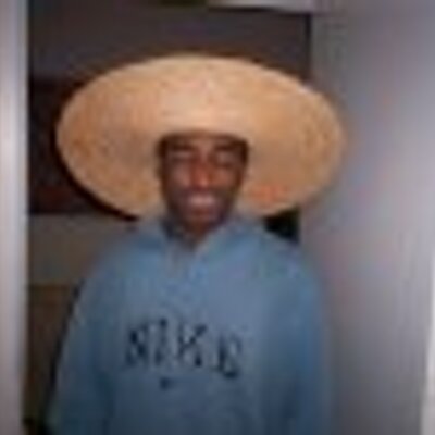 Profile Picture of Robert Henry (@ScoobyDoo329) on Twitter