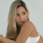 Carolina Isabel 🐚 - Instagram Profile Picture of Carolina Isabel 🐚 (@caroisabeel) on Instagram
