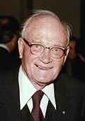 Profile Picture of Cecil Howard Green - Wikipediaon Wikipedia