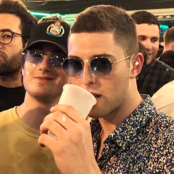 Profile Picture of Mike Piazza (@ceezor) on Poshmark