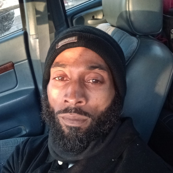 Profile Picture of Javarro Pittman (@javarropittman) on Poshmark