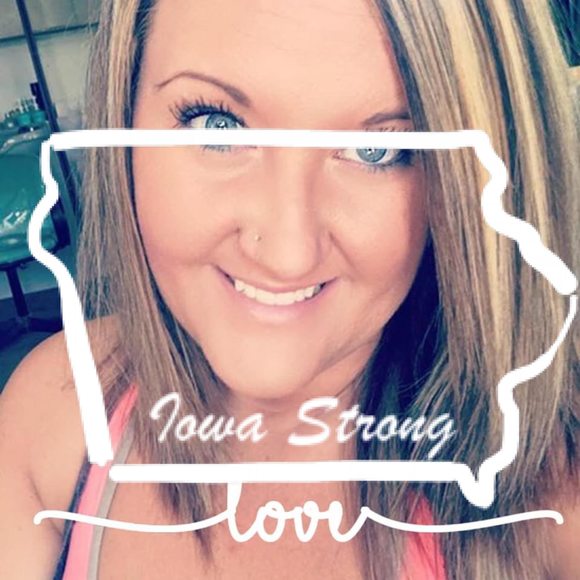 Profile Picture of Britney Hulshizer (@bhulshizer) on Poshmark