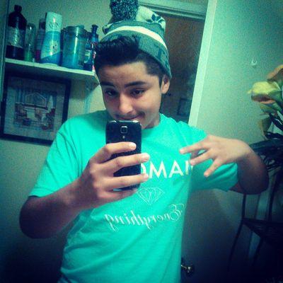 Profile Picture of Carlos Letona (@CMelendez69) on Twitter
