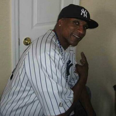 Profile Picture of Darrell Batts (@bdeadaim) on Twitter