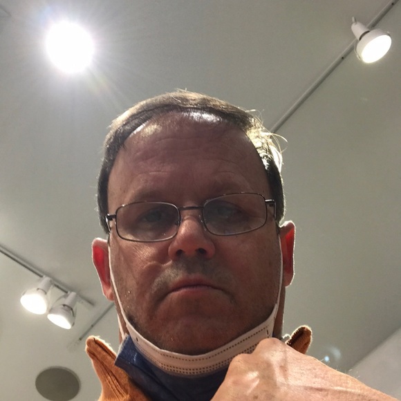 Profile Picture of Steve Sigrist (@steve_sigrist) on Poshmark