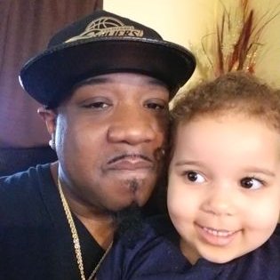 Profile Picture of Deandre Lester (@deelester6690) on Twitter