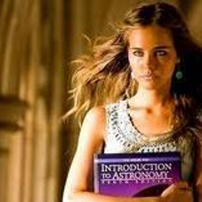 Profile Picture of Alleva Thomas (@allevabnmwdn8) on Twitter
