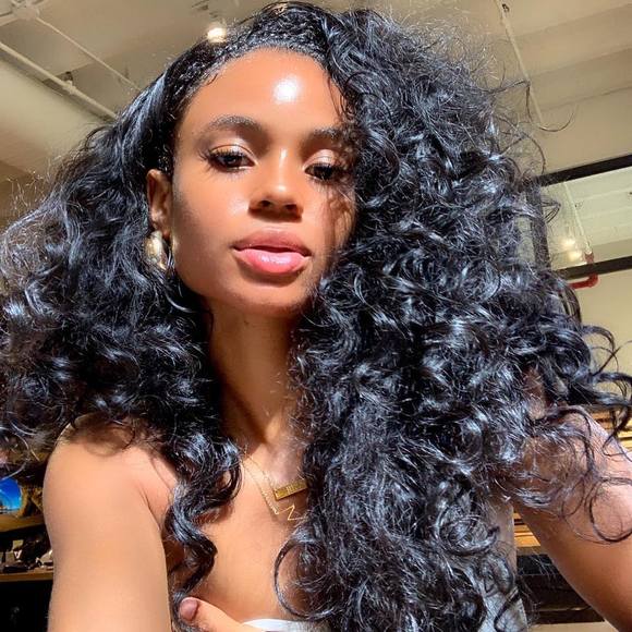 Profile Picture of Shanice Mckenzie (@ixoshanice) on Poshmark