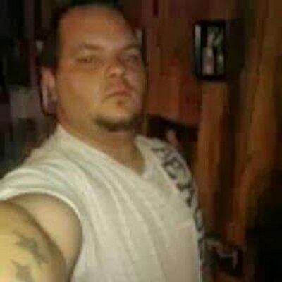 Profile Picture of Adam Burkhart (@webb2786) on Twitter
