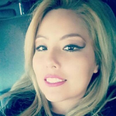 Profile Picture of Alexandra Paz (@Alexand64903315) on Twitter