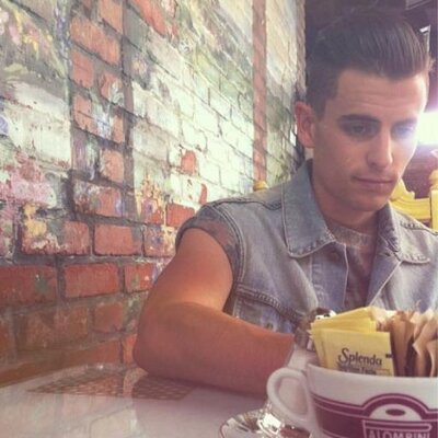 Profile Picture of Mike Tompkins France (@Team_TompkinsFr) on Twitter