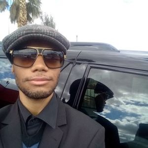 Profile Picture of Alexander Munn (@AlexanderMunn2) on Twitter