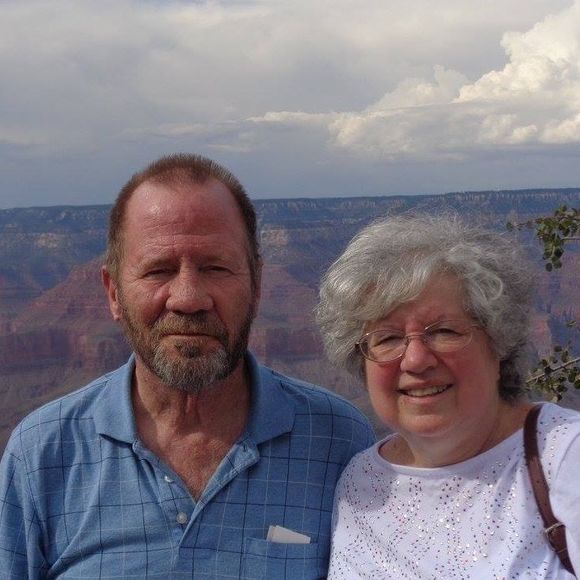 Profile Picture of Erica Leino (@eleino51) on Poshmark