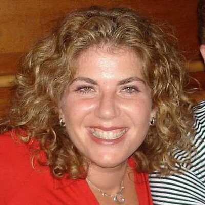 Profile Picture of Donna Schwartz (@Donna1017) on Twitter